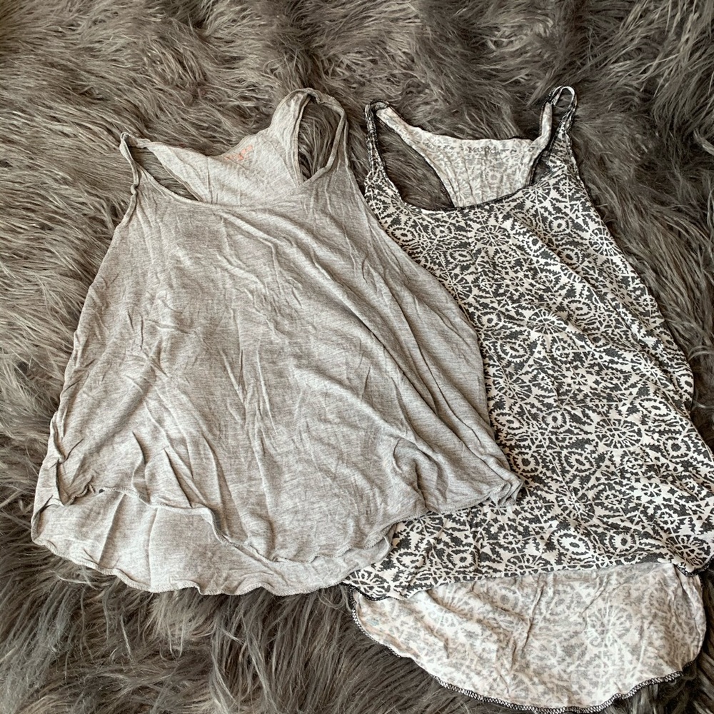 Grey tanks
